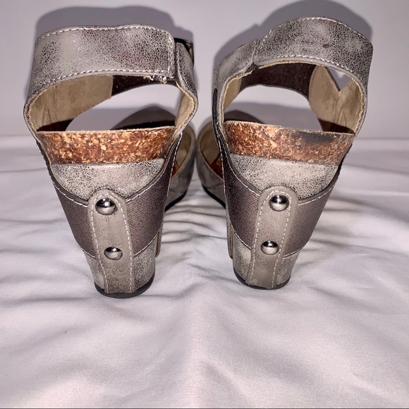 Pierre Dumas Pewter Enya Sandal - Picture 4 of 12